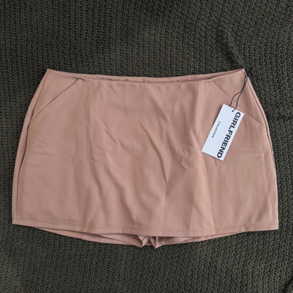 Girlfriend Collective NWT Lola Mini Skort 3XL Tan Neutral Activewear Workout
